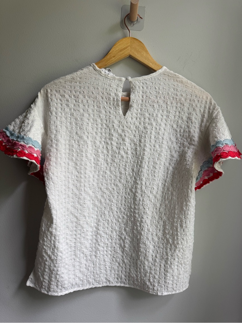 THML White Textured Short Sleeve Top with Pink & Blue Trim - Picture 6 of 10